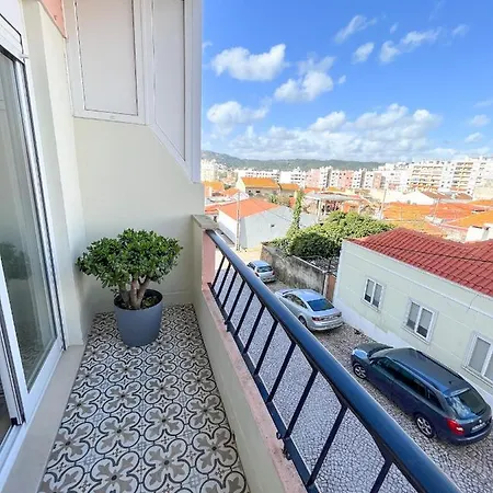 Gertrudes Apartment *